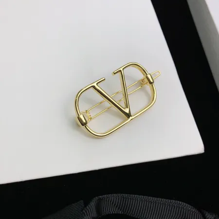 クロエ ヘアアクセサリー