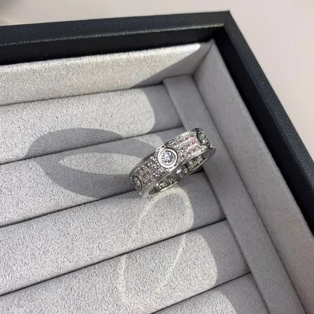 カルティエ 指輪