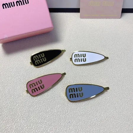 ミュウミュウ ヘアアクセサリー