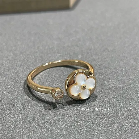 ルイヴィトン 指輪