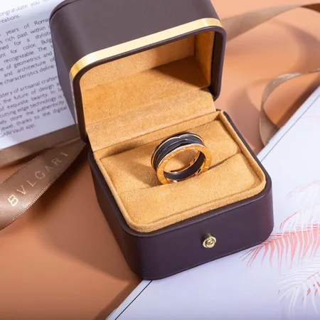 ブルガリ 指輪