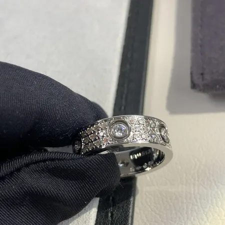 カルティエ 指輪