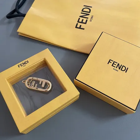 バーバリー ス ヘアアクセサリー