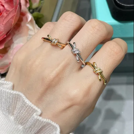 ティファニー 指輪