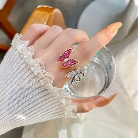 ヴァン クリーフ＆アーペル 指輪