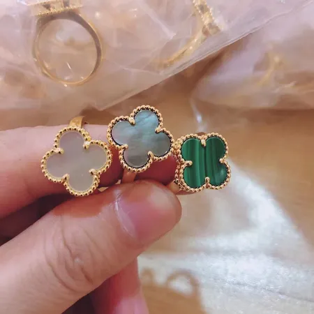 ヴァン クリーフ＆アーペル 指輪