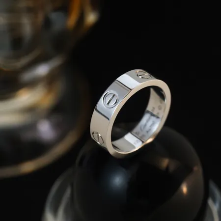 カルティエ 指輪