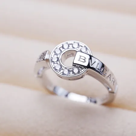 ブルガリ 指輪