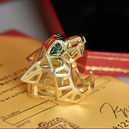 カルティエ 指輪