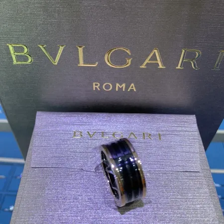 ブルガリ 指輪