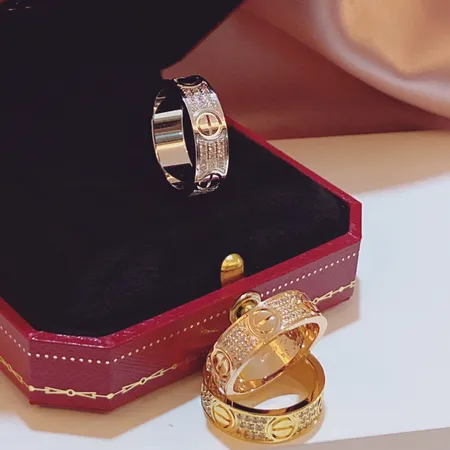 カルティエ 指輪