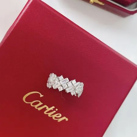 カルティエ 指輪