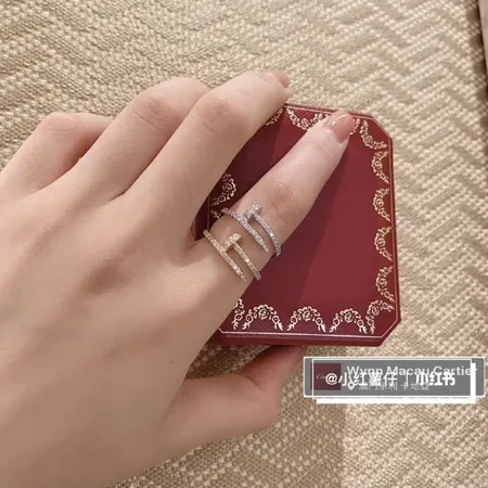 カルティエ 指輪