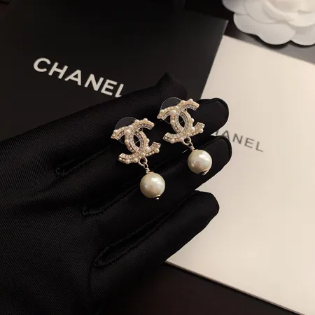 シャネル ピアス