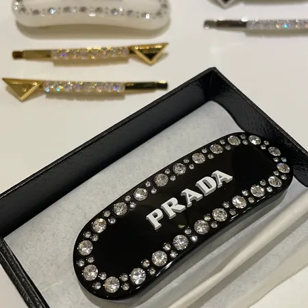 プラダ ヘアアクセサリー
