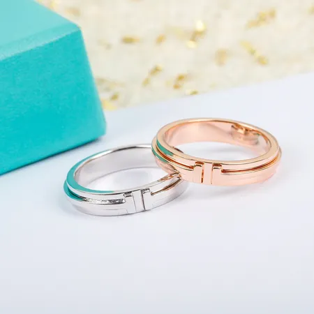 ティファニー 指輪