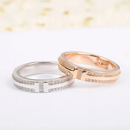 ティファニー 指輪