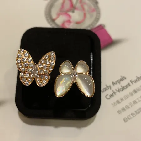 ヴァン クリーフ＆アーペル 指輪