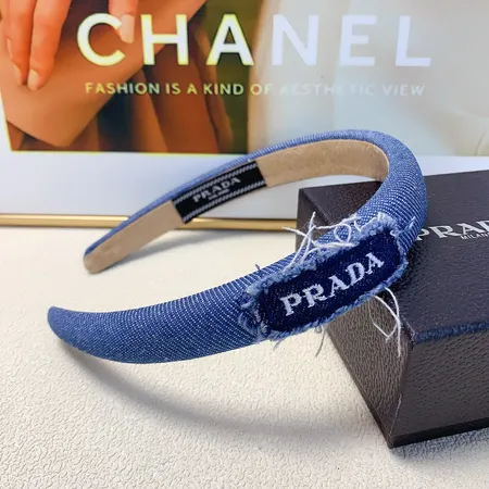 プラダ ヘアアクセサリー