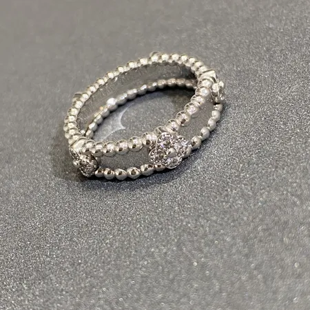 ヴァン クリーフ＆アーペル 指輪