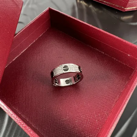 カルティエ 指輪