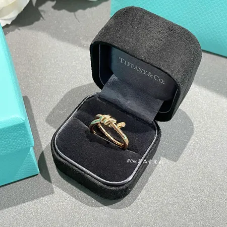 ティファニー 指輪