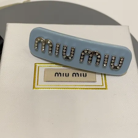 ミュウミュウ ヘアアクセサリー