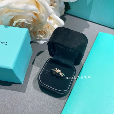 ティファニー 指輪