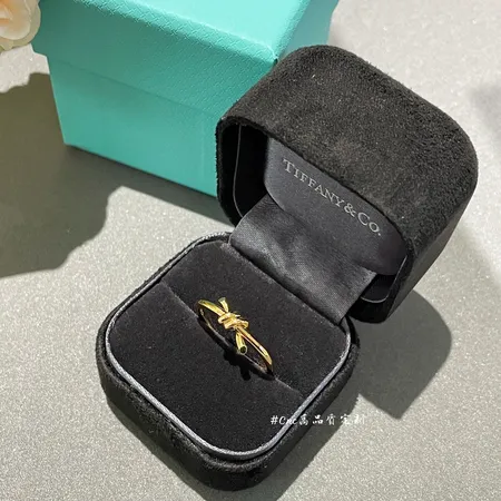 ティファニー 指輪
