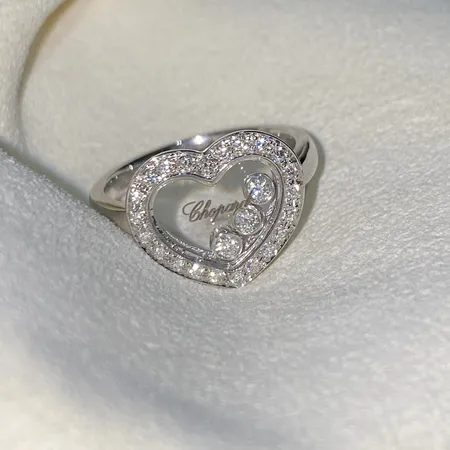 ショパール 指輪