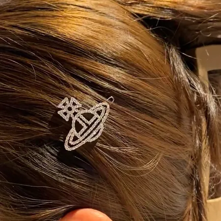 ミュウミュウ ヘアアクセサリー