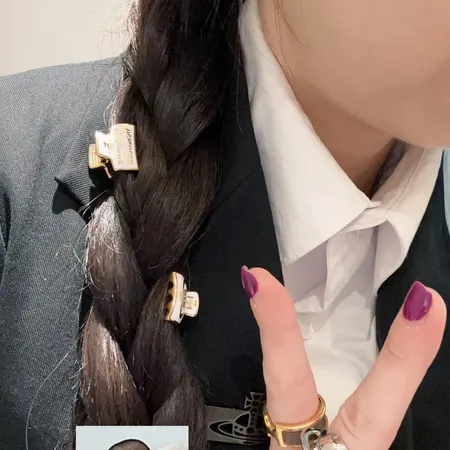 ミュウミュウ ヘアアクセサリー