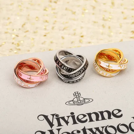 ヴィヴィアン・ウエストウッド 指輪