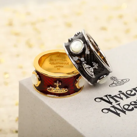 ヴィヴィアン・ウエストウッド 指輪