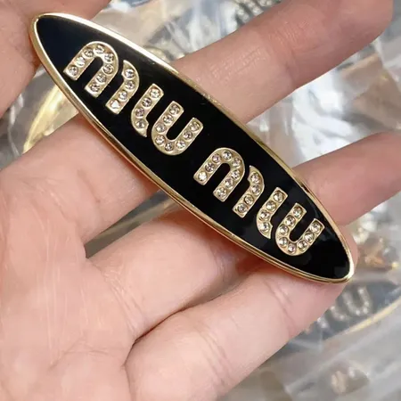 ミュウミュウ ヘアアクセサリー