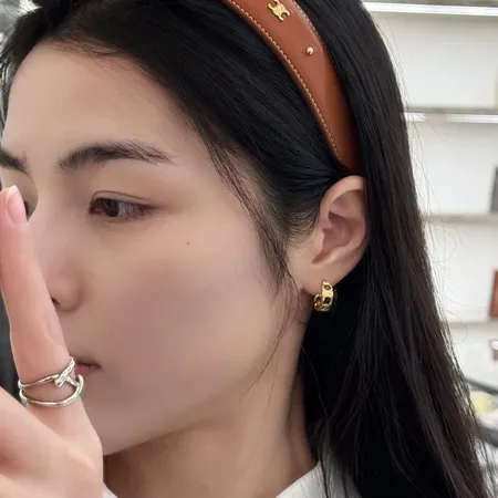 セリーヌ ヘアアクセサリー