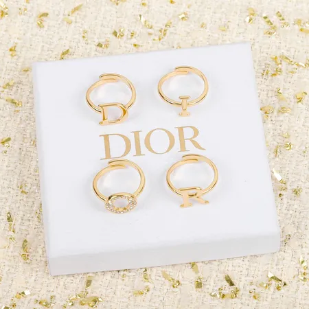 ディオール 指輪