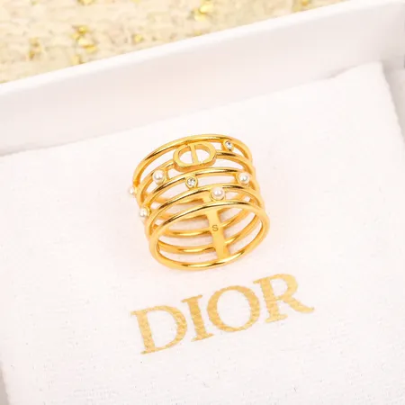 ディオール 指輪
