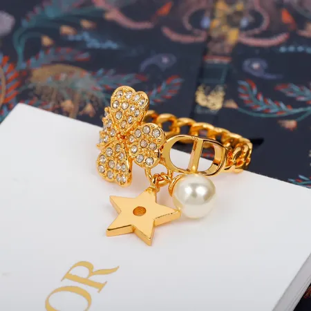 ディオール 指輪