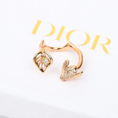 ディオール 指輪