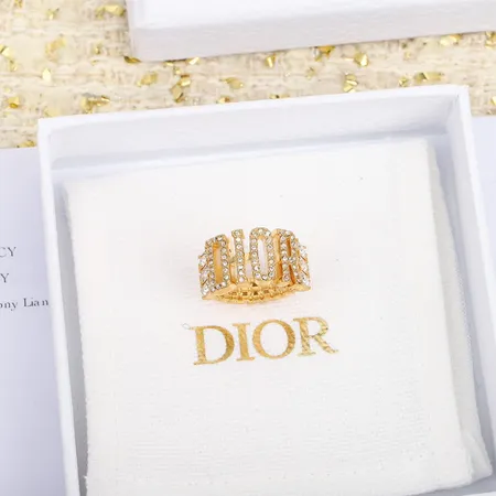 ディオール 指輪