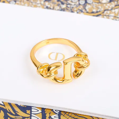 ディオール 指輪