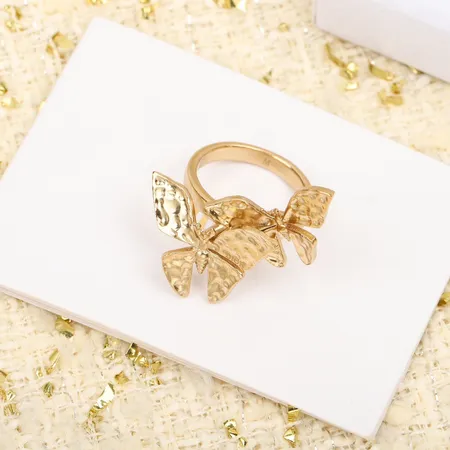 ディオール 指輪