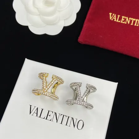 ボッテガ ヴェネタ 指輪