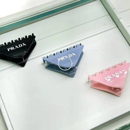 イブサンローラン ヘアアクセサリー