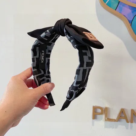 フェンディ ヘアアクセサリー