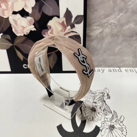 イブサンローラン ヘアアクセサリー