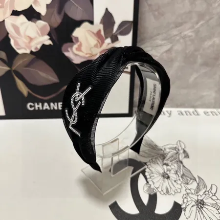 イブサンローラン ヘアアクセサリー