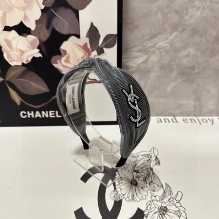 イブサンローラン ヘアアクセサリー