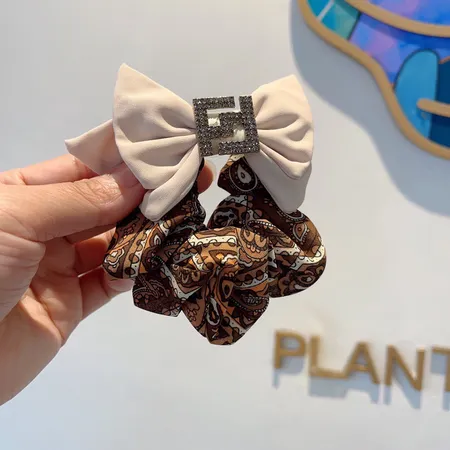 フェンディ ヘアアクセサリー